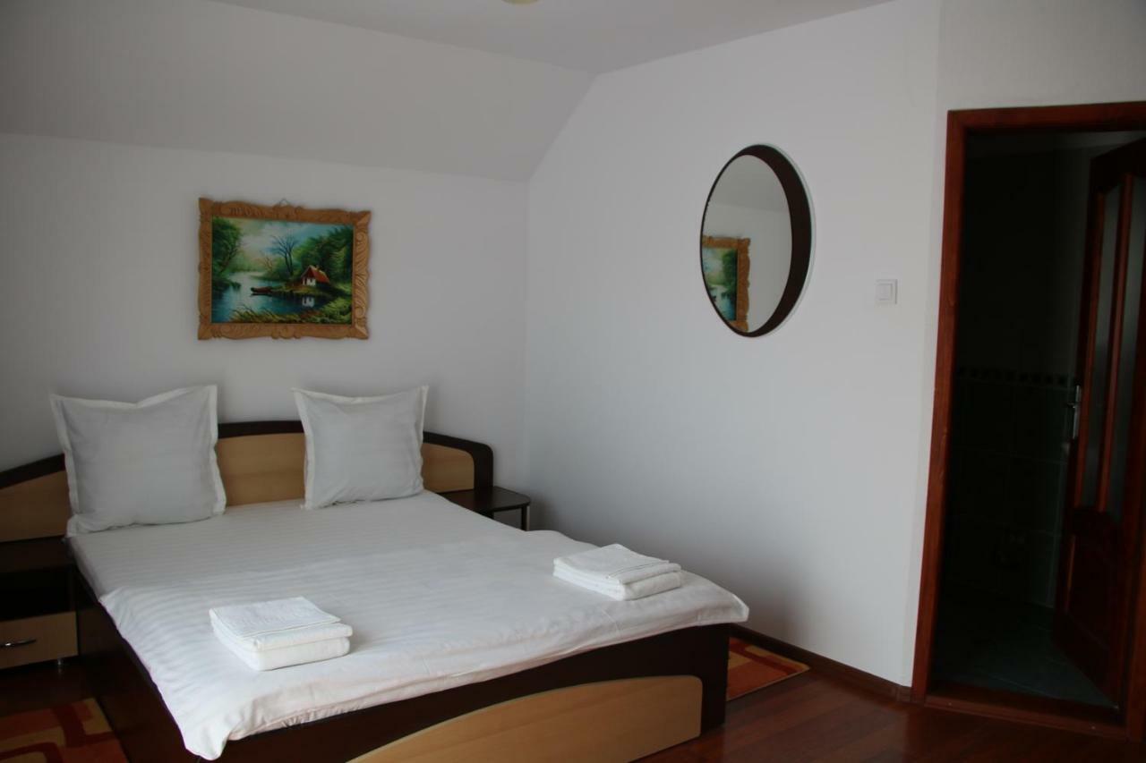 Casa Leny Hotel Tohanu Nou Exterior photo